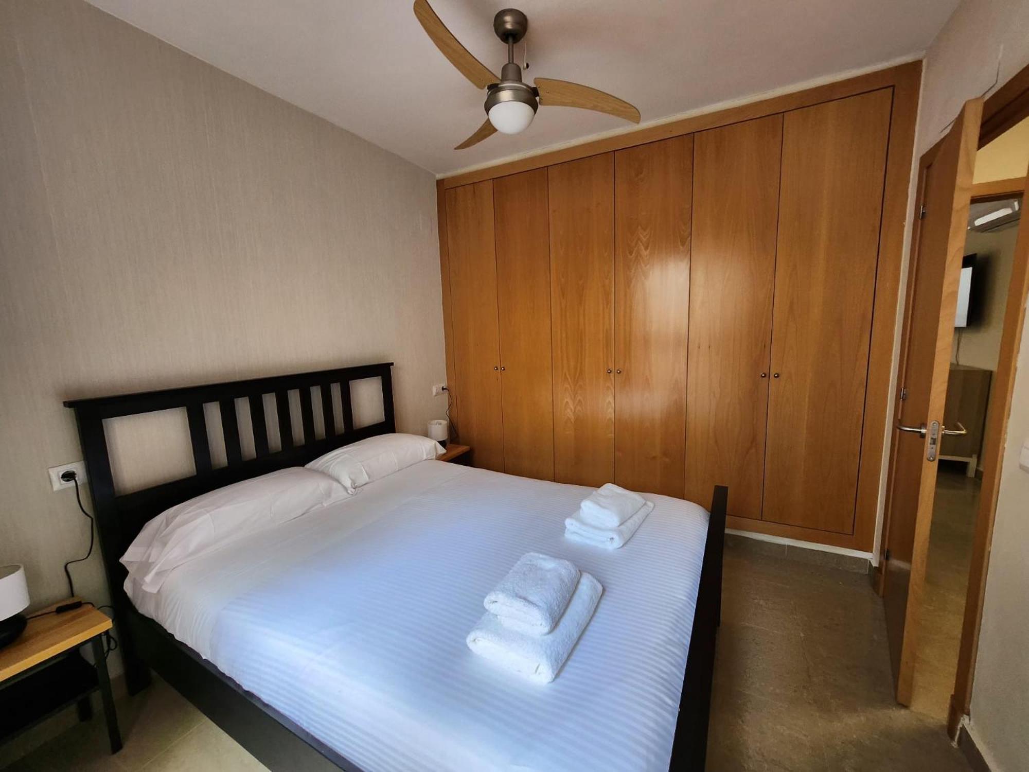 Allo Apartments Caballeros II Centro 1 Habitacion 헤레스 외부 사진
